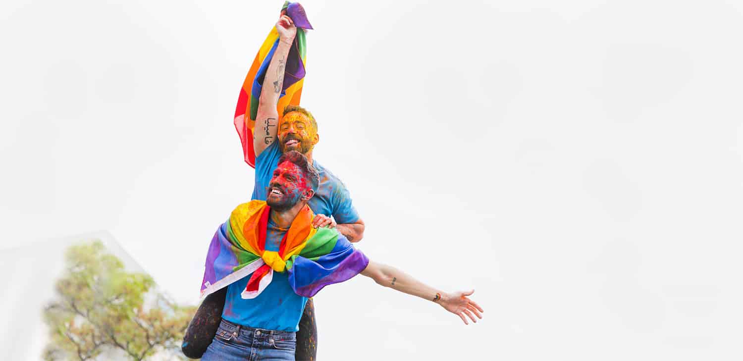 Luna LGBT: Mentalitățile se schimbă greu, dar schimbarea este necesară